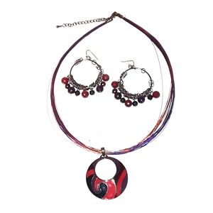A necklace and earrings set